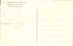 CPA Fontvieille en Provence Gardins et Provencales au Moulin de Daudet