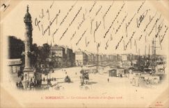CPA Bordeaux Les Colonnes Rostrales et les Quais 