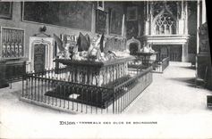 CPA Dijon tombeaux des Ducs de Bourgogne 