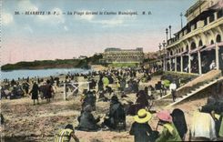 CPA Biarritz B P la plage devant le casino Municipal 