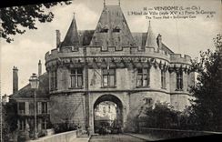 CPA Vendome L et Ch l'hotel de Ville Style XV S porte St George 
