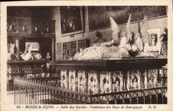 CPA Musee de Dijon salle des Gardes Tombeaux des Ducs de Bourgogne 