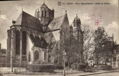 CPA Dijon place Edgard Quinset Abside St Michel 
