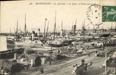 CPA Marseille la Joliette le Quai d'Embarquement 
