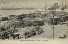 CPA Marseille interieur du bassin de la Joliette 