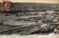 CPA Marseille Bassins et Quais de la Joliette 