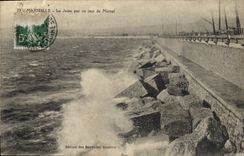 CPA Marseille la Jetee par un jour de Mistral 