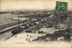 CPA Marseille vue generale des bassins de la Joliette 
