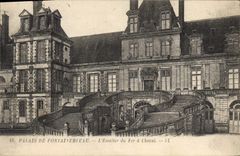 CPA Palais de Fontainebleau L'Escalier du Fer a Checal 