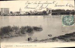 CPA Tarascon Panorama pris de Beaucaire 