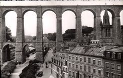 CPA Morlaix Finistere Place Cornic et le Viaduc 