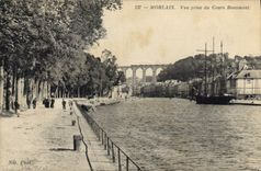 CPA Morlaix vue prise du Cours Beaumont 