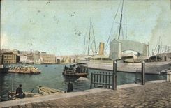 CPA Marseille Le Vieux Port et Notre Dame 