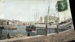 CPA Marseille Le Vieux Port Traversee du Bateau Mouche 