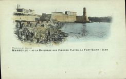 CPA Marseille La Baignade aux Pierres Plates Le Fort Saint Jean 
