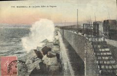 CPA Marseille La Jetee Effect de Vagues 
