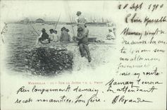 CPA Marseille Sur la Jetee 