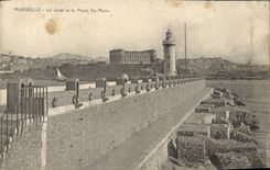CPA Marseille La Jetee Le Phare Ste Marie 