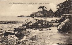 CPA Hyeres les Palmiers Bords de mer etude de rochers 