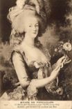 CPA Musee de Versailes Le Brun Marie Antoinette une Rose 