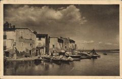 CPA Les martigues L'Entree du Port des Pecheurs 