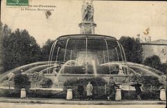 CPA Aix en Provence La Fontaine  Monumentale 