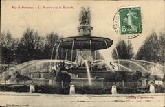 CPA Aix en Provence La Fontaine de la Rotonde 