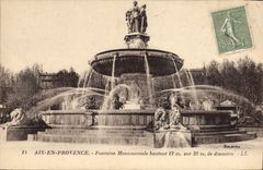 CPA Aix en Provence Fontaine Monumentale hauteur 