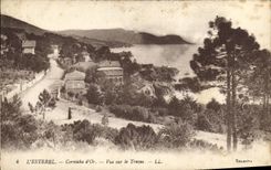 CPA L'Esterel Corniche d'Or Vue sur le Trayas 