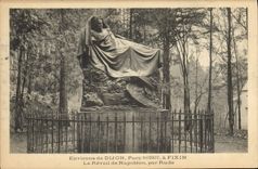 CPA Environs de Dijon Parc Noisot a Fixin Le Reveil de Napoleon par Rude 