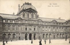 CPA Paris Cour du Louvre