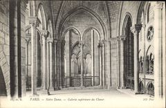 CPA Paris Notre Dame Galerie superieure du Choeur