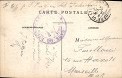 CPA Lyon Place des Terreaux Fontaine Bartholdi et L'Hotel de Ville