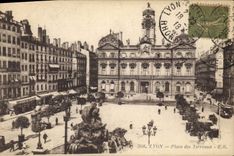 CPA Lyon Place des Terreaux