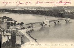 CPA Villeneuve les Avignon Panorama pris de Notre Dame des Doms