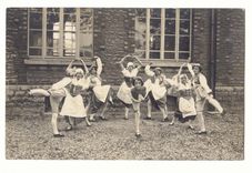 CPA Carte photo danse enfants