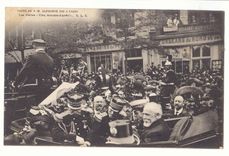 Visite de S M Alphonse XIII a Paris CPA Les Halles Cinq minutes d'arret !