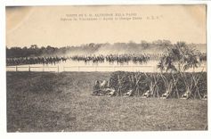 Visite de S M Alphonse XIII a Paris CPA Revue de Vincennes Apres la charge finale