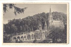 Lourdes CPA La basilique