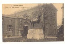 Metz CPA La palais de justice Le cheval (oeuvre de Fratin)