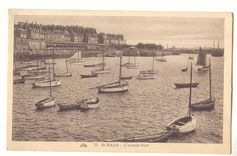 Saint Malo CPA L'avant port (bateaux)