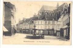 Saint Florentin CPA La place des Fontaines