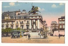 Clermont Ferrand CPA Place de Jaude Monument Vercingetorix Theatre et prefecture