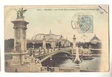 Paris (8eme) CPA Le pont alexandre et le grand Palais