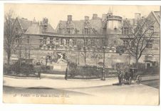 Paris (5eme) CPA Le musee de Cluny