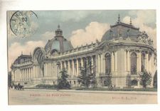 Paris (8eme) CPA le petit Palais