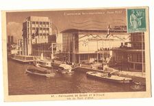 Paris (16eme) CPA Exposition internationale Paris 1937 Pavillons de Suisse et d'Italie vus du pont d'Iena