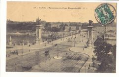 Paris (8eme) CPA Panorama du pont Alexandre III