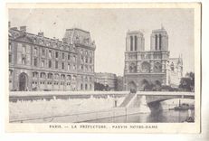 Paris (4eme) CPA La Prefecture Parvis Notre DAme