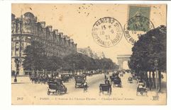 Paris (8eme) CPA L'avenue des Champs Elysees 